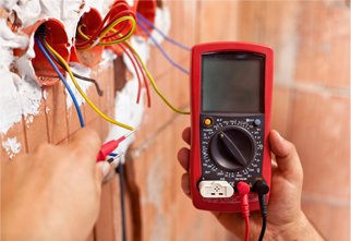 Új elektromos hálózat kiépítése családi házba, panel lakésba -villanyszerelés-Pécs-Baranya